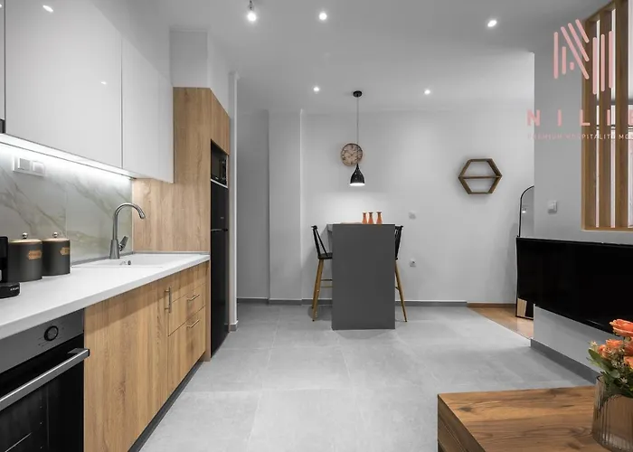 Bourn, Nilie Hospitality Mgmt Thessaloníki