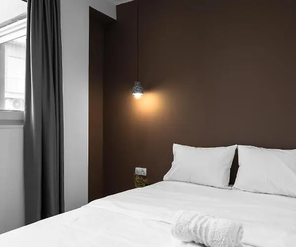 Bourn, Nilie Hospitality Mgmt Apartamento